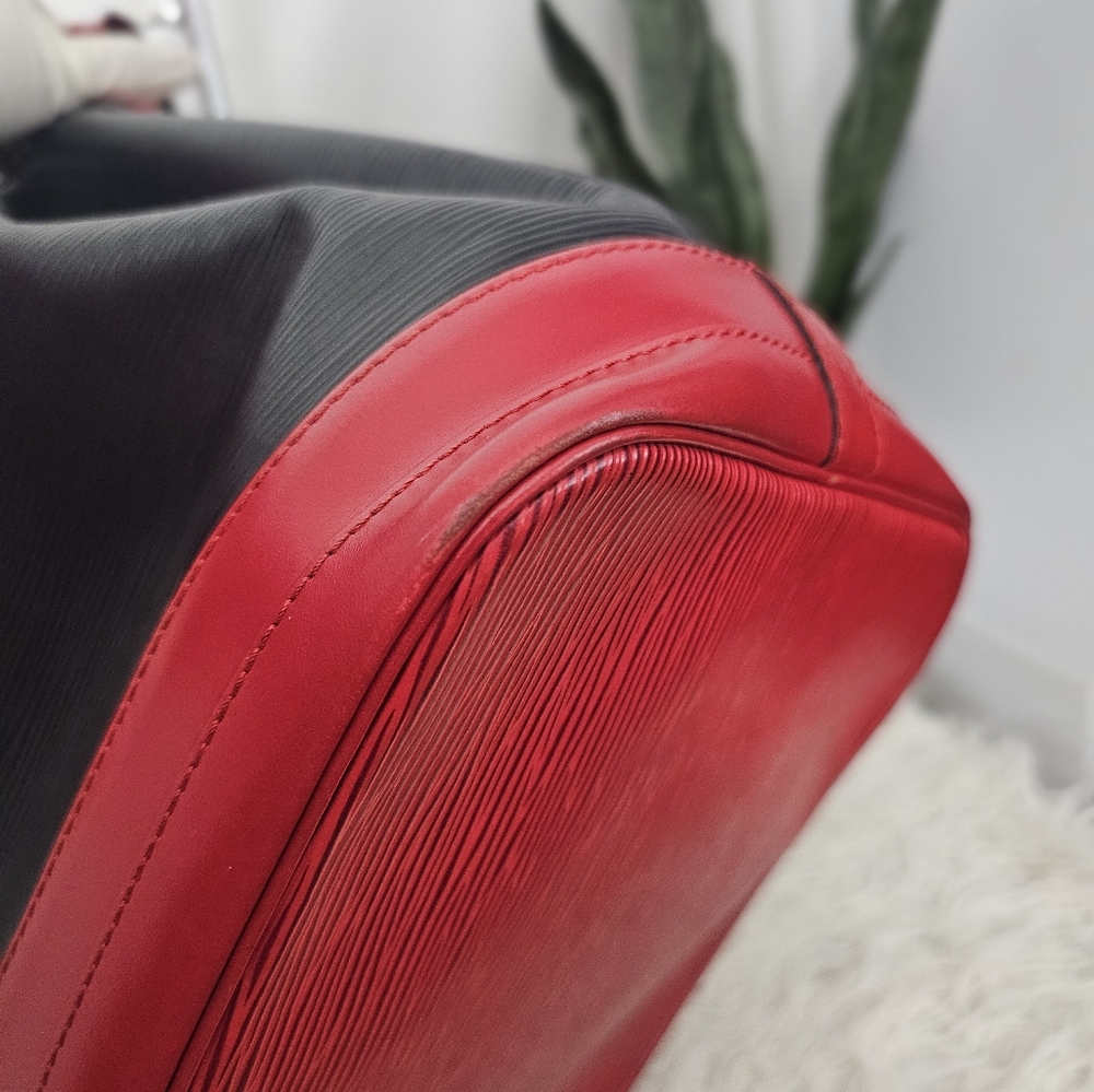 Authentic Louis Vuitton Noe Bucket Bag Epi - Picture 8 of 16